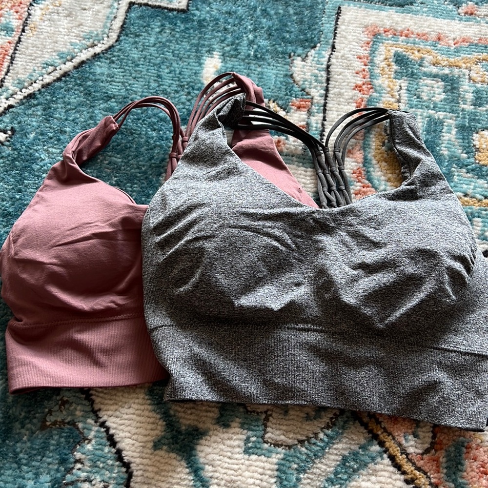 Sports bra